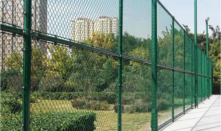 Export wire mesh fence fast delivery time chain link mesh PVC coated chain link fence
