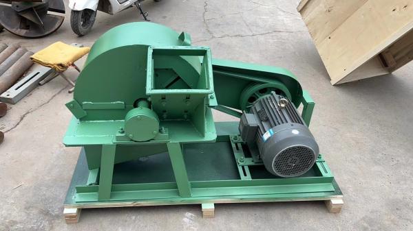 7.5HP Fully Automatic Wood Chipping Machine High Work Efficiency