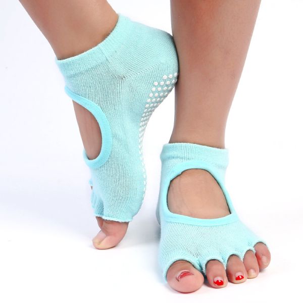 Exfoliating Silicone Moisturizing Gel Socks With 78% Cotton 22% Spandex