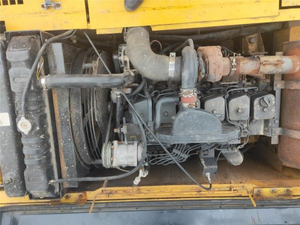                  Used Hyundai Medium Wheel Excavator R200W, Secondhand 20 Ton Korean Mobile Excavator R200 R220 Hot Sale             