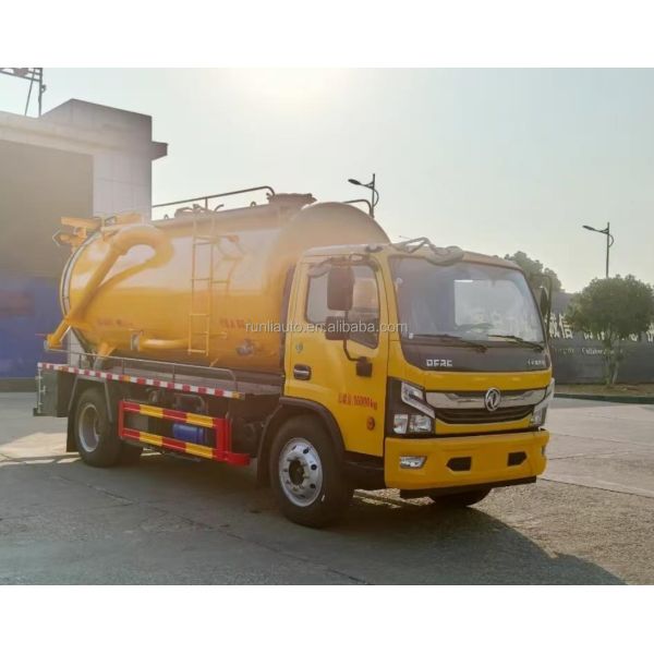 Chine Prix d'usine DFAC DongFeng 1000L à 20000L Vaccum aspirateur camion réservoir septique camion égouts aspirateur fécal