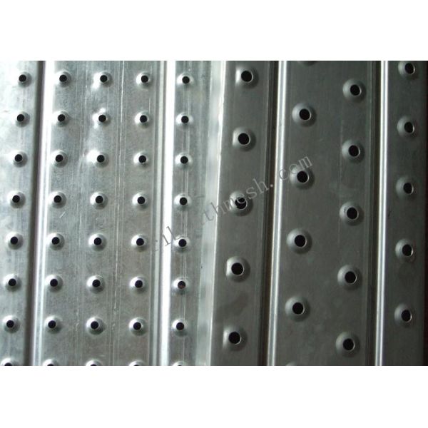 1.5mm Anti-Skid Plate Perforated Metal Sheet  For Walkway 1.83 Length