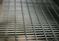Painel de malha de arame galvanizado / revestido de PVC de aço Q195 de baixo carbono para soluções de cercas