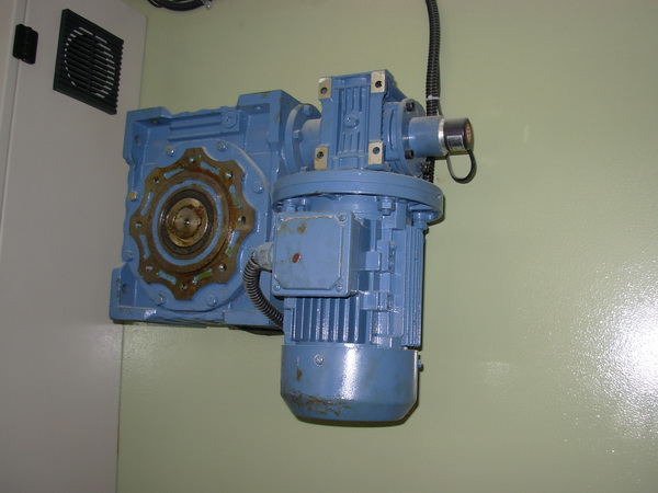 Foot Operated Guillotine For Metal Cutting , Mechanical Guillotine Shear