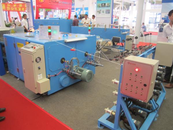 Double Head Copper Wire Twisting Machine 1.2Kgf With Adjustable Breadth