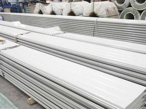 Customizable Corrugated Aluminum Panels Antirust Waterproof Aluminum Roofing Sheets