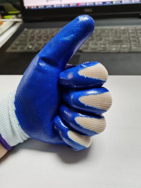 32 Grams Firm Grip  Nnitrile Coated Hand Gloves Non Slip For Gardening
