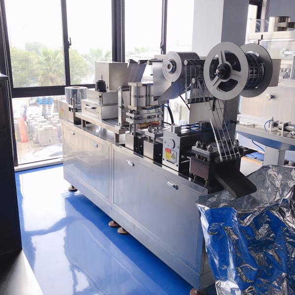 CE Flat Type Pharmaceutical Processing Machines For Tablets And Capsules