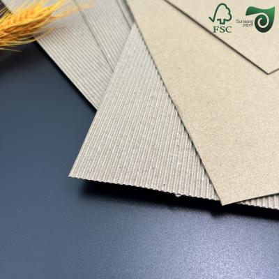 Cartón corrugado de una sola pared, impreso, con flauta FSC E, en 140 g/m² y 170 g/m² para mangas de café