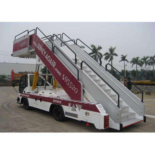 IATA AHM 905 24 Steps Aircraft Boarding Stairs