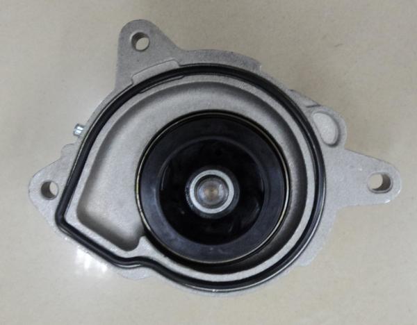 03F121004A Engine Parts Water Pump