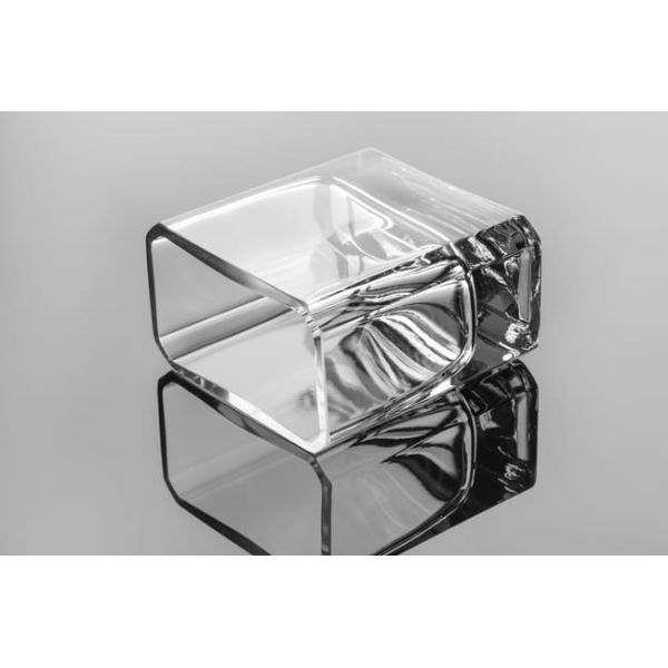 Hand Blown Home Decoration Glass 4 Inch Height Mini Rectangular Clear Glass Vase