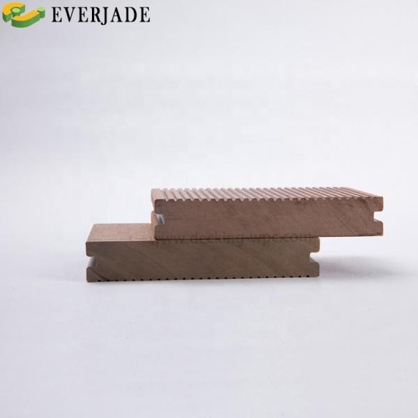 Madeira Natural Brasil Madeira Plástico Composito Decking e de longa duração para o exterior