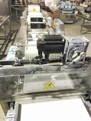 P401 Rice Puffed Bar Production Line Automatic Puffed Rice Bar Forming and Cutting Machine