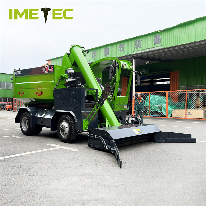 Auger Type Dairy Cow Manure Collector Dung Cleaning Equipment Self Dumping