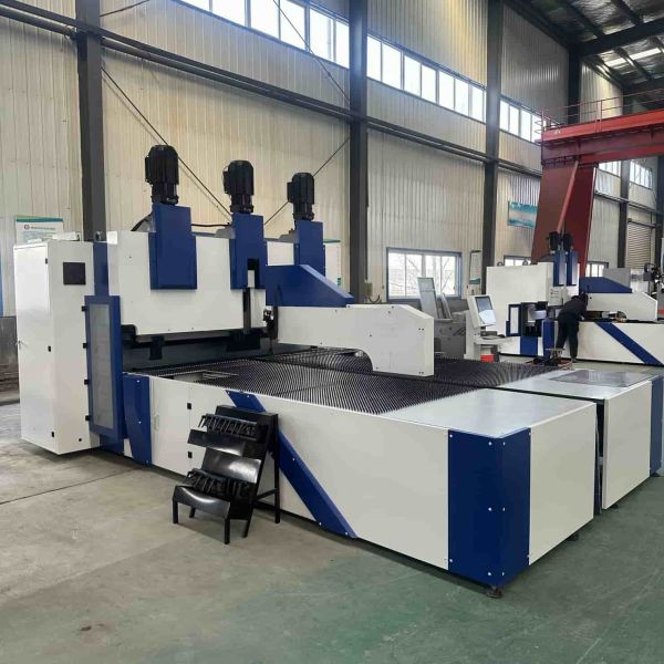 Fully Automated CNC Panel Bender with 13 Axis Synchronized Coordination and ±0.1mm Precision for Sheet Metal Bending