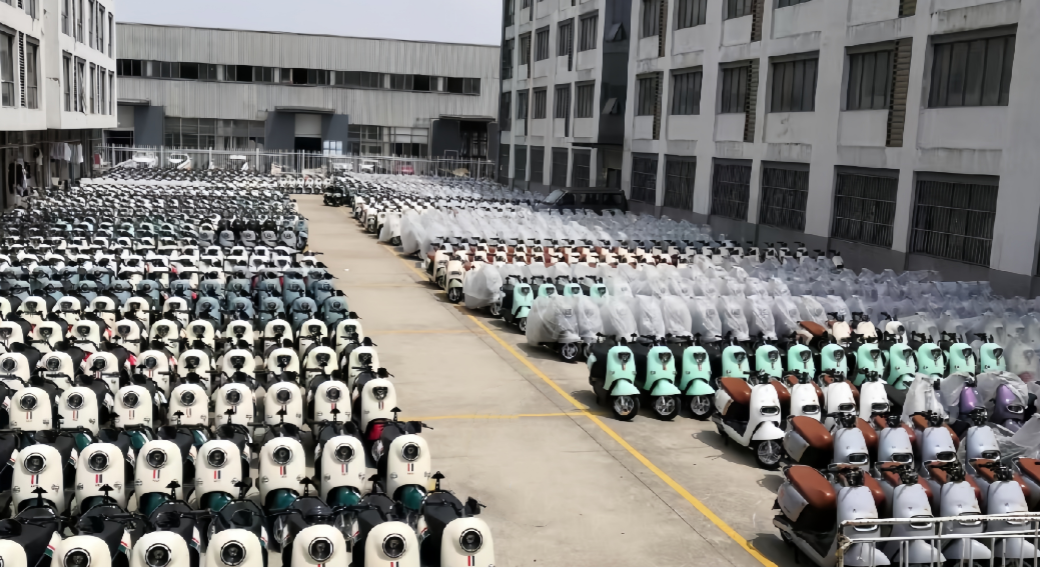 HH-JAN11Electric motorcycle