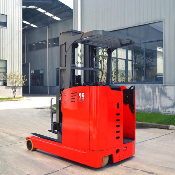 1.5t Stand On Electric Reach Truck With AC Drive HD Wireless Camera