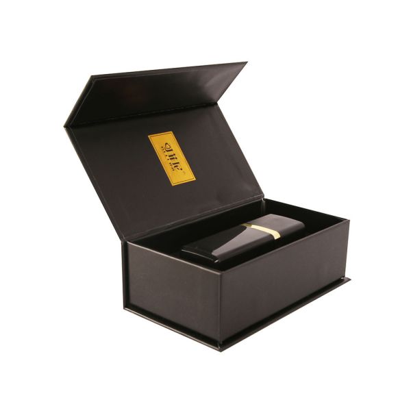 Роскошная черная упаковочная коробка для парфюмерии с картоном