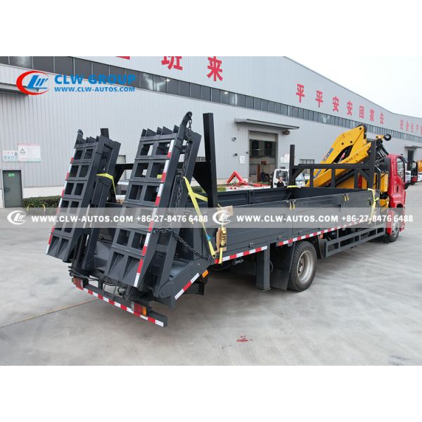 ISUZU FTR 4x2 Flatbed Truck with 6.3-Ton Knuckle Crane and 205HP Euro 6 Engine for 7,000mm Platform Transport
