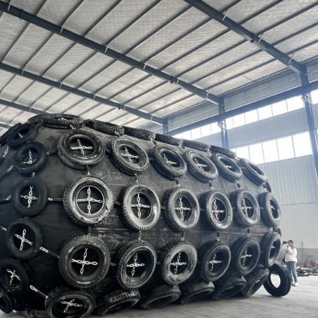 Anti Corrosive Pneumatic Rubber Fender for Saltwater Environments