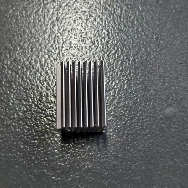 Wavy Fin Aluminum Heat Sink for Miniature Electronics Cooling with High Thermal Conductivity