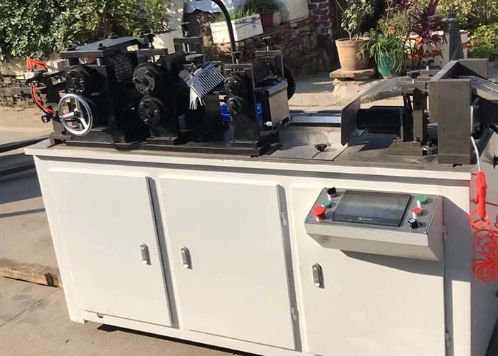 Ускоренная ход производственная линия 220v 50Hz радиатора подгоняла