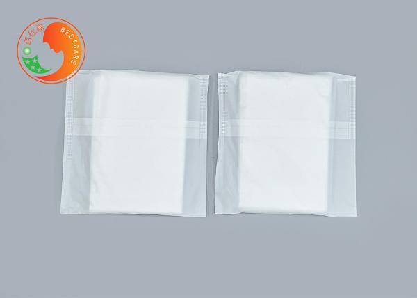 Lightweight Disposable Clothing Protectors For Adults Leak Proof Comfortable