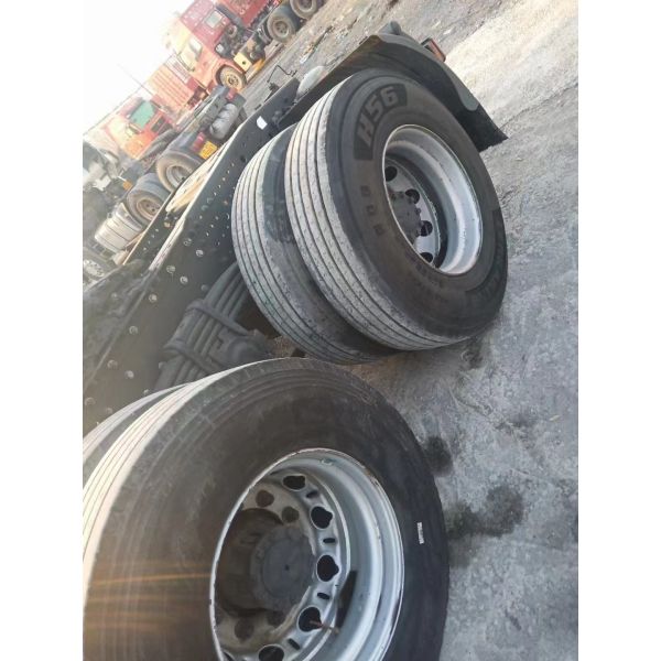 foton auman EST Time-travel edition 560 HP 6X4  Automatic Gear Tractor Truck