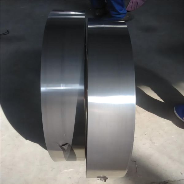 AISI ASTM JIS 403 201 304 SS Strip BA Hot Rolled Stainless Steel Strip For Decoration