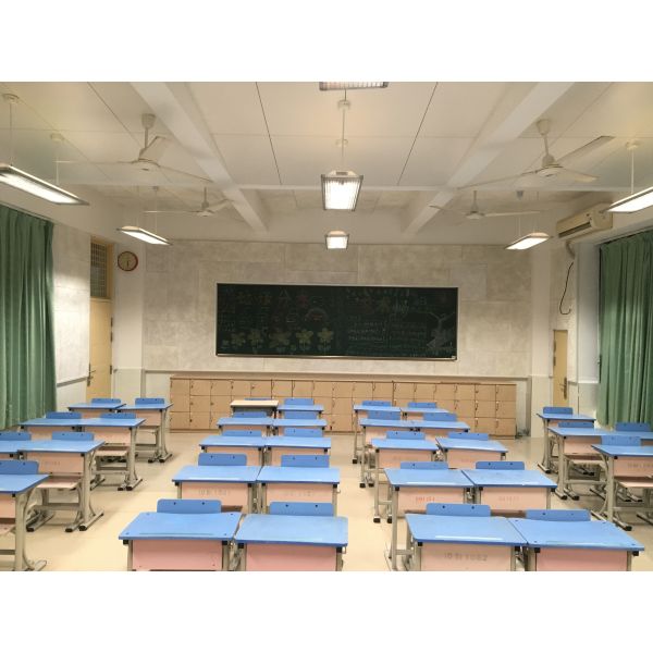 Sala de clases de la escuela primaria RAL Pintura Panel acústico de cemento de lana de madera Tabla de absorción de sonido