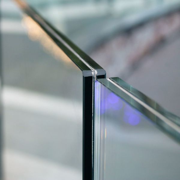 3+3mm 5+5mm Laminated Glass Super White PVB Toughened Laminated Safety Glass