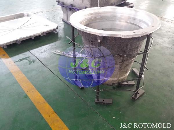 Customized Decorative Rotomolded Planters , Roto Molded Garden Patio Flower Pots