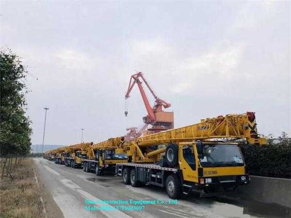 Equipamento telescópico 40t do trabalho de estrada do guindaste do caminhão de QY40KC para o canteiro de obras