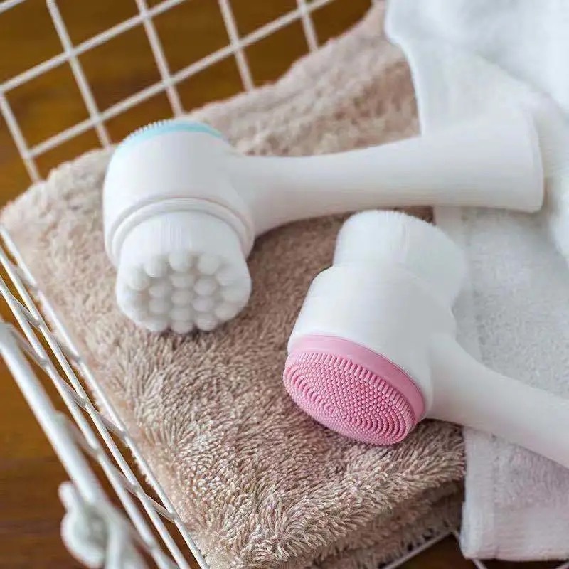 Bulk Hand-operated Facial Cleansing Brush | Double-sided Soft Bristles & Silicone Pore Cleansing Brush Wholesale