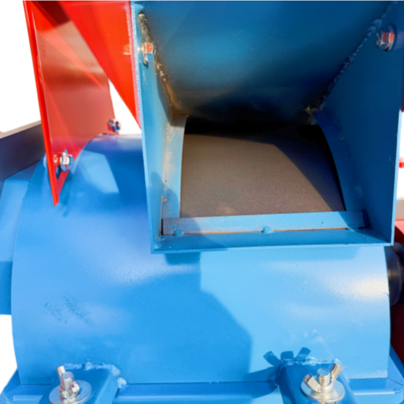 Compact Grass Pulping Machine and Hay Grinder for Poultry Feed