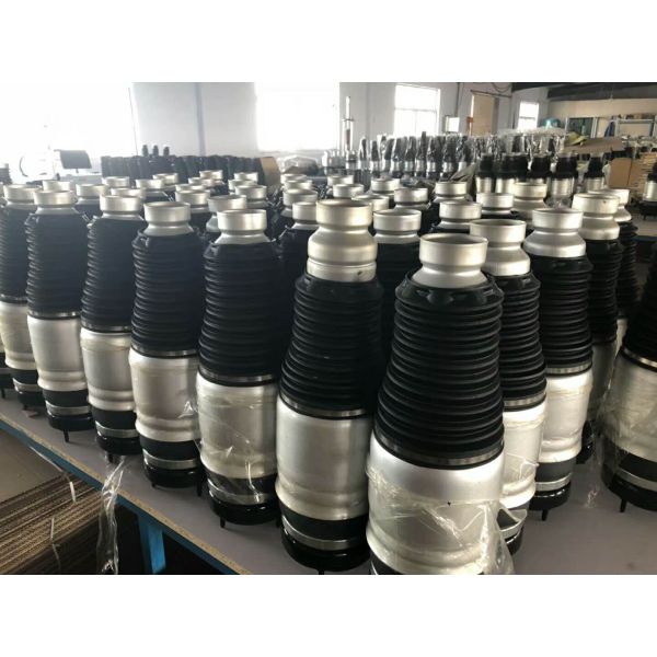 наборов подвеса воздуха виллиса 68029903АЭ амортизатор удара больших Чероке ВК2 передний