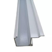 La poudre T8 a enduit la longueur en aluminium des extrusions 6.0m pour la ligne de pressing de cannelure de fenêtre