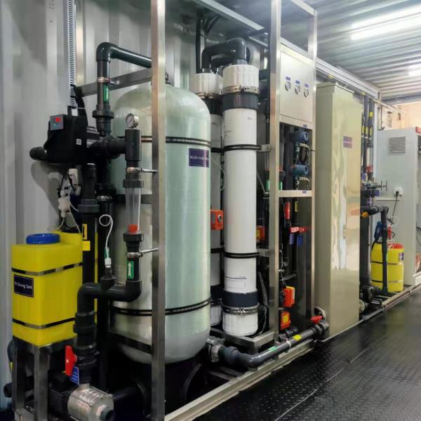 Equipo de Desalinización de Agua de Mar Contenerizado de 50T/Día con Tecnología de Ósmosis Inversa
