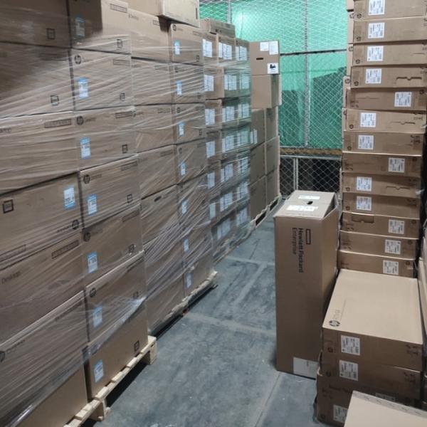 Pare-feu Fortinet FG-101F-BDL-950-12 Appliance de sécurité FortiCare Fortinet FortiGate Licence