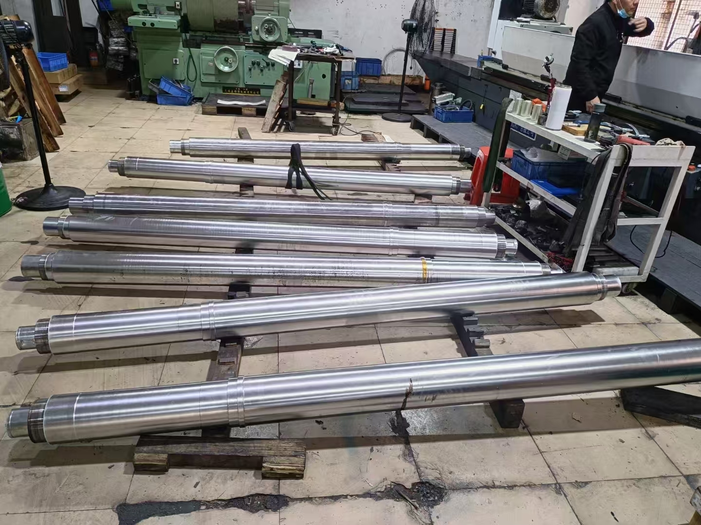 Long Custom CNC Machined Shaft, Heavy Duty Straight Shaft