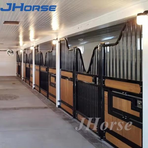 Fermes Longueur personnalisée clôture soudée ou coulissante de type bambou de type bambou équestre