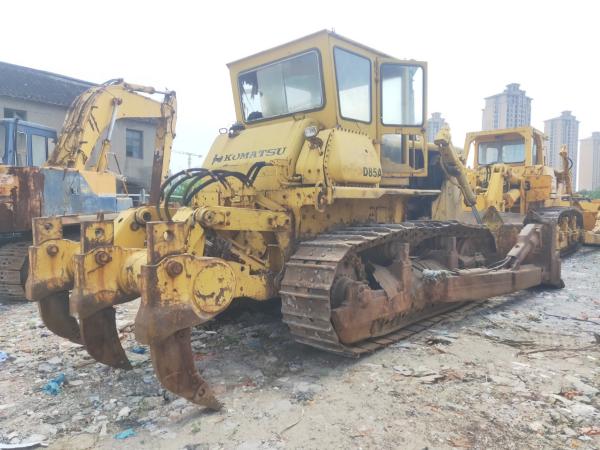                  Used 100% Original Paint Komatsu Bulldozer D85A on Promotion, Secondhand High Quality 25 Ton Crawler Tractor D85A D85p D155 on Sale             