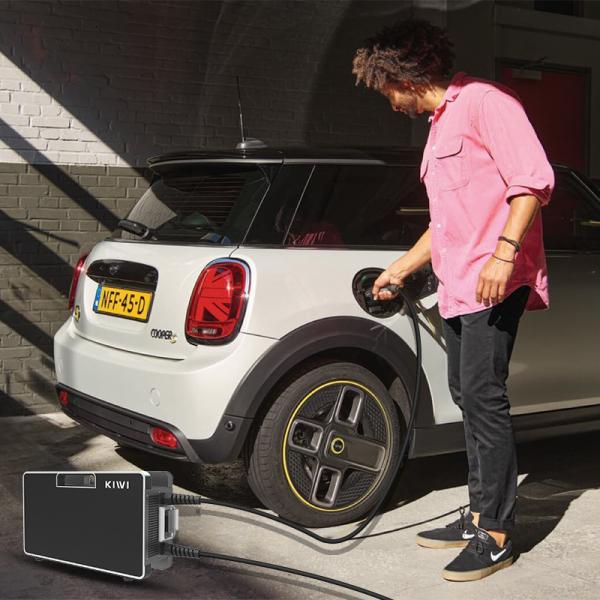 Kindergarten CCS2 Charger 7kw Power Output for Plug In Hybrid Charging Equipment