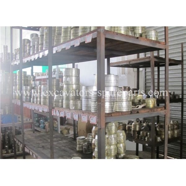 Крышка головки цилиндра ИН01В00068С014 ИН01В00037С016 экскаватора Кобелько СК200-6 гидравлическая