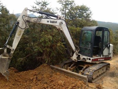 LINCE USADO 337 $17000USD DA MÁQUINA ESCAVADORA DE MIDI