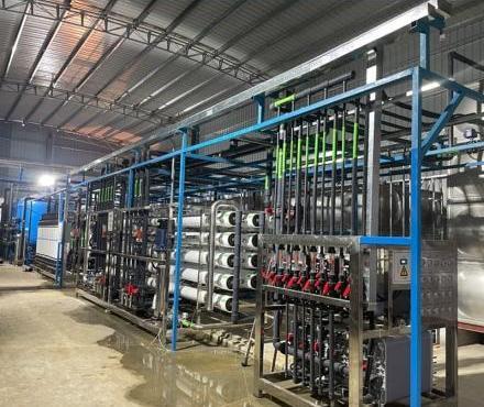 Équipement d'eau ultra pure entièrement automatique de 25 m3/h pour les centrales électriques du Guangxi