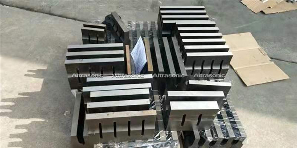 Various Size Ultrasonic Horn For Face Mask Disposable Surgical Machine