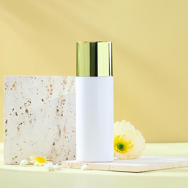 Airtight Plastic Cosmetic Bottles With Innovative Sealing Mechanisms Keep Cosmetics Fresh Leak - Free