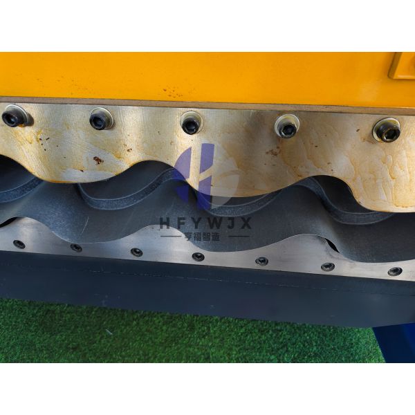 Premium 1100 Colored Steel Roof Tile Roll Forming Machine Hydraulic Double Linear Guide Rail Cutting